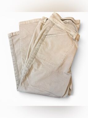 Torrid Pants Lightweight Capris Khaki Size 16